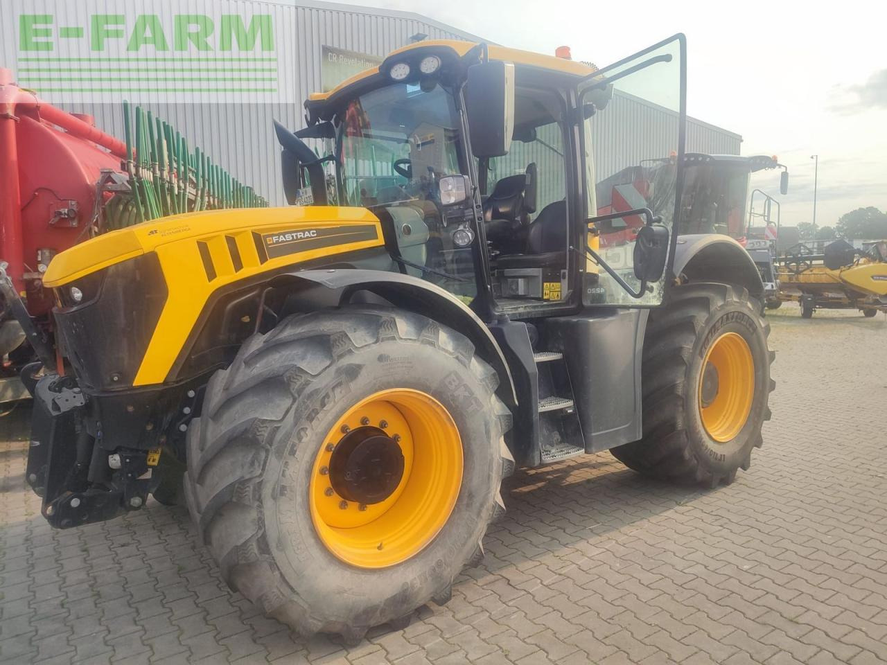 JCB 4220 fastrac - Τρακτέρ: φωτογραφία 4 JCB 4220 fastrac - Τρακτέρ: φωτογραφία 4