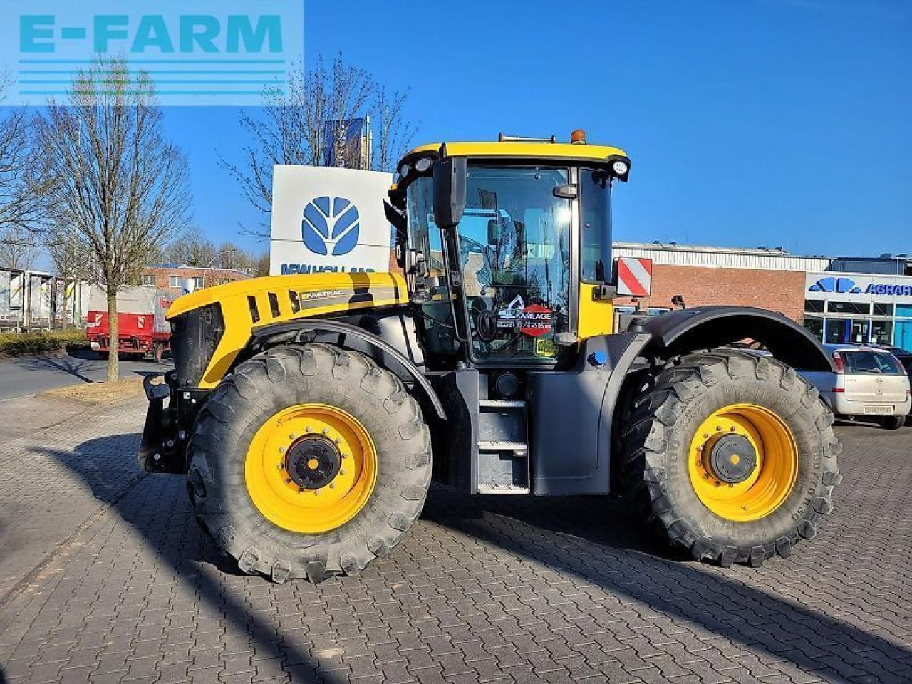 JCB 4220 fastrac - Τρακτέρ: φωτογραφία 1 JCB 4220 fastrac - Τρακτέρ: φωτογραφία 1