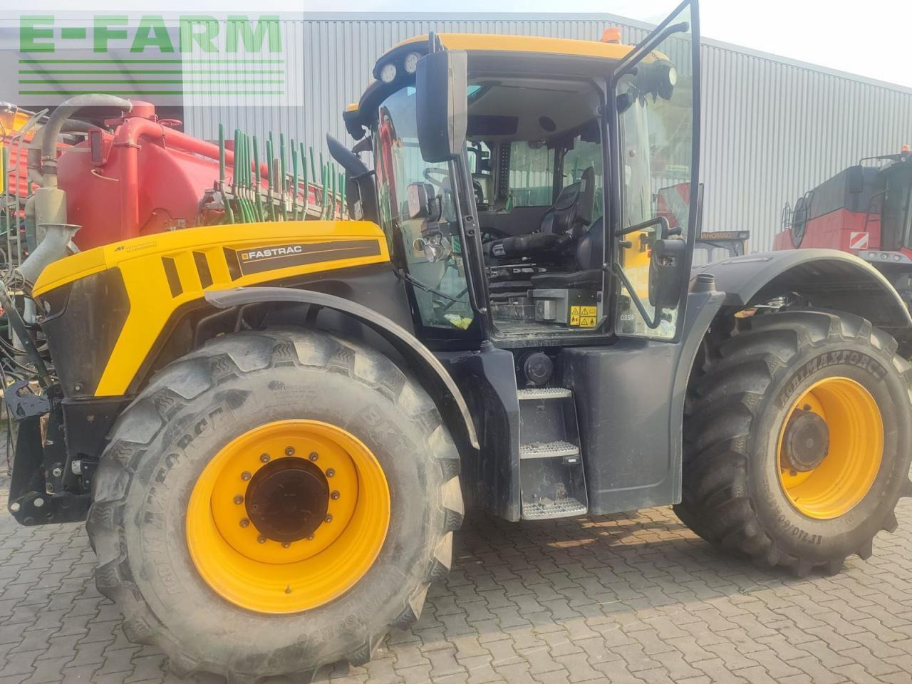 JCB 4220 fastrac - Τρακτέρ: φωτογραφία 3 JCB 4220 fastrac - Τρακτέρ: φωτογραφία 3