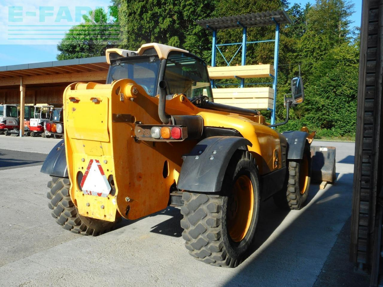 JCB jcb 533-105 ( 3,3t - 10,5m ) - Τηλεσκοπικός φορτωτής: φωτογραφία 4 JCB jcb 533-105 ( 3,3t - 10,5m ) - Τηλεσκοπικός φορτωτής: φωτογραφία 4
