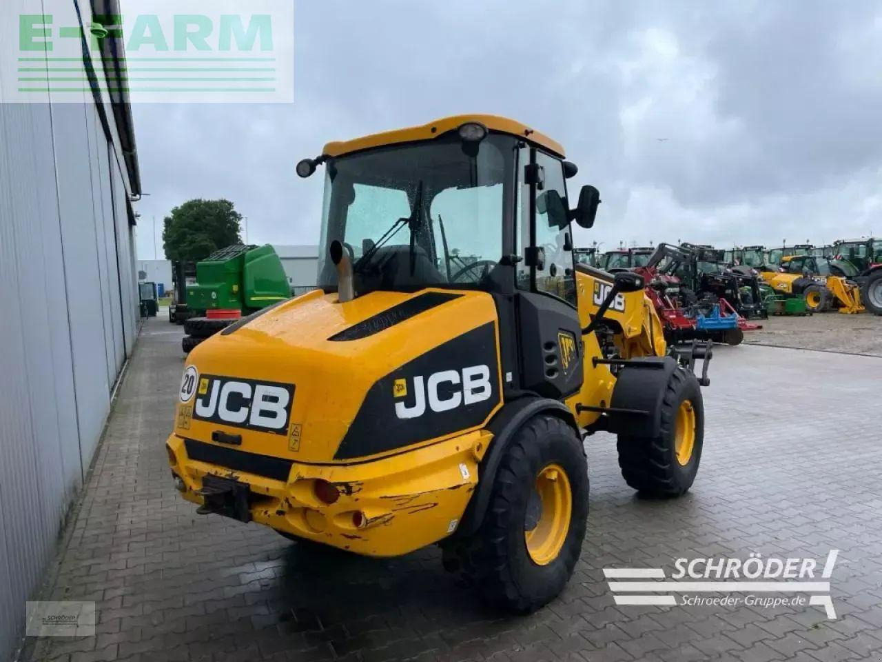 JCB tm 180 agri - Μίνι εκσκαφέας: φωτογραφία 3 JCB tm 180 agri - Μίνι εκσκαφέας: φωτογραφία 3