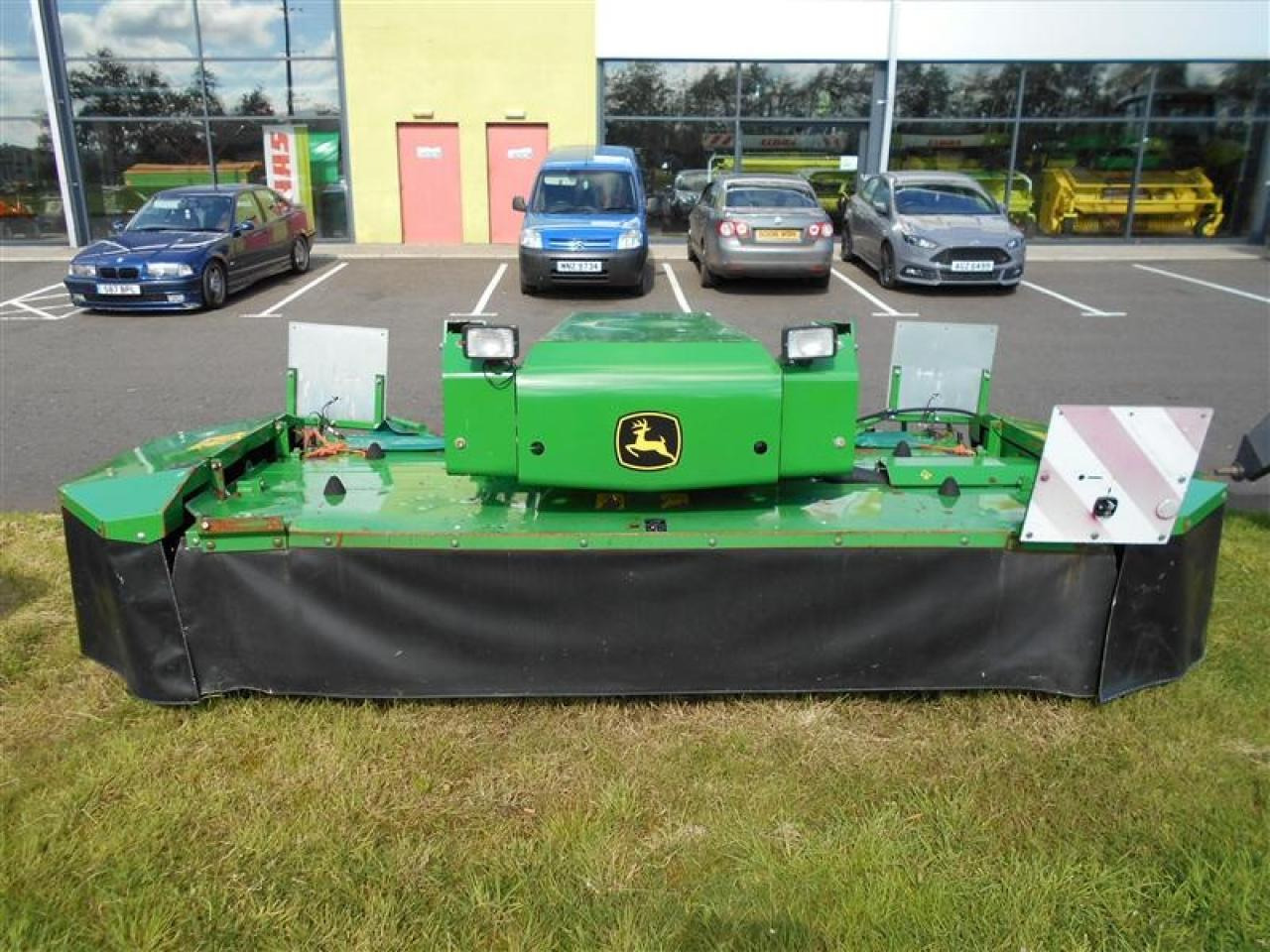 John Deere 131 - Χορτοκοπτικό: φωτογραφία 4 John Deere 131 - Χορτοκοπτικό: φωτογραφία 4