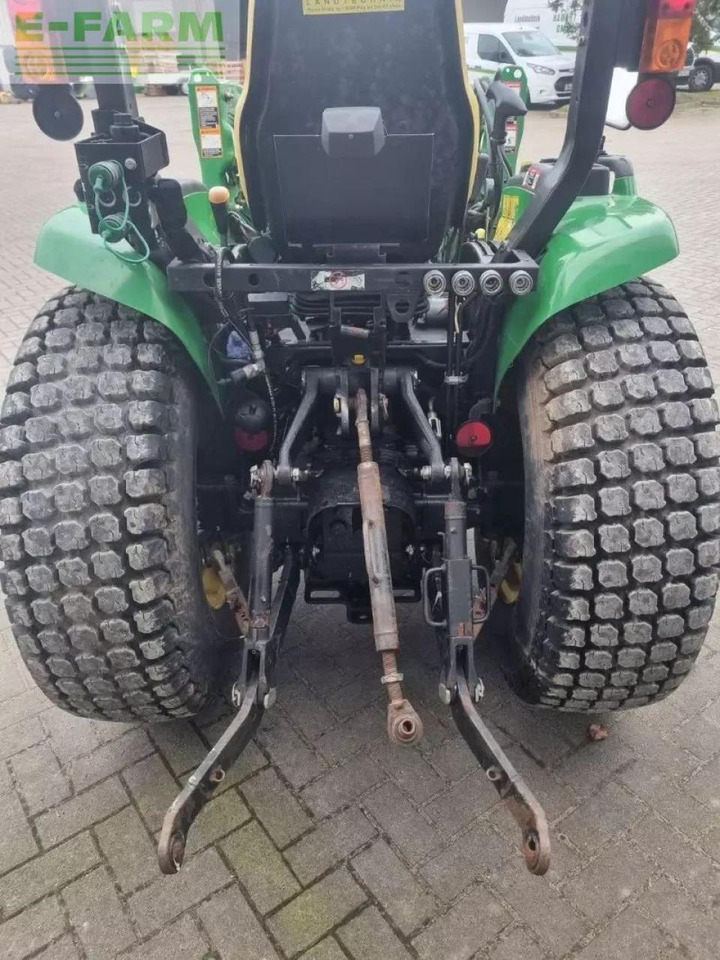 Τρακτέρ John Deere 3320 my11: φωτογραφία 6