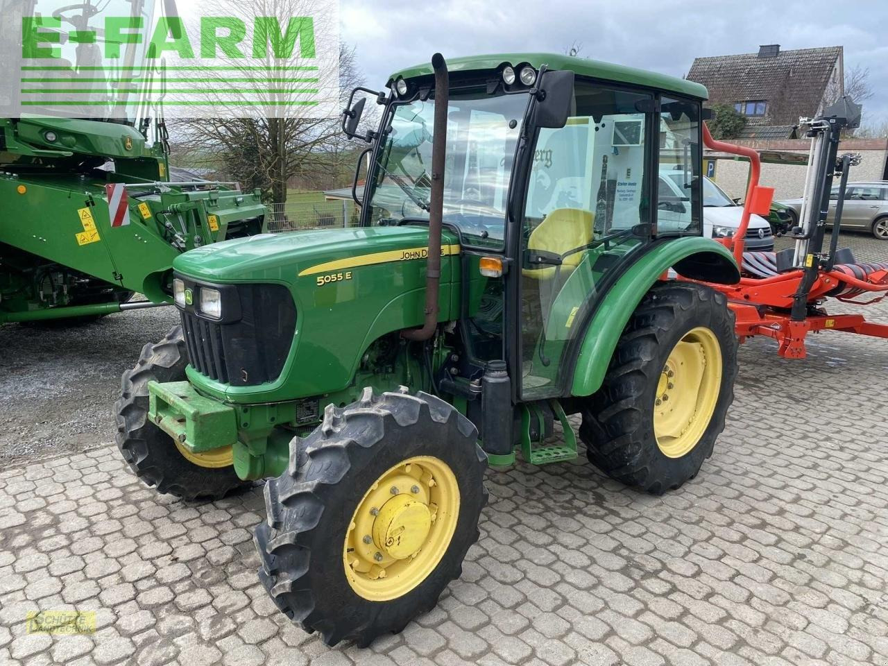 John Deere 5055e - Τρακτέρ: φωτογραφία 2 John Deere 5055e - Τρακτέρ: φωτογραφία 2