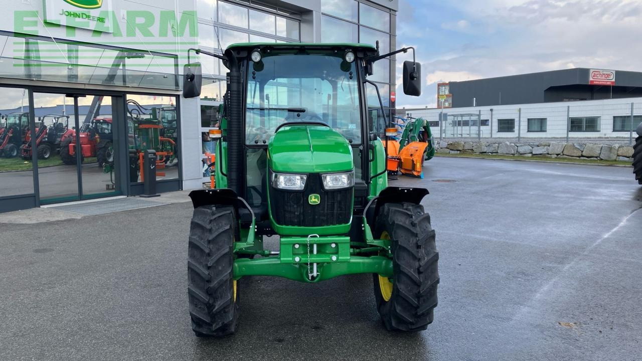 John Deere 5058E - Τρακτέρ: φωτογραφία 3 John Deere 5058E - Τρακτέρ: φωτογραφία 3