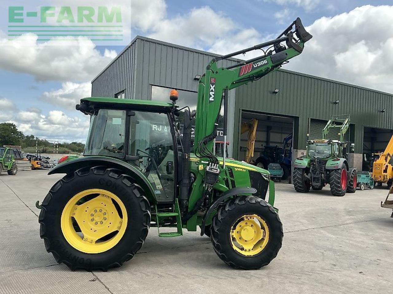 John Deere 5085m tractor (st23297) - Τρακτέρ: φωτογραφία 1 John Deere 5085m tractor (st23297) - Τρακτέρ: φωτογραφία 1