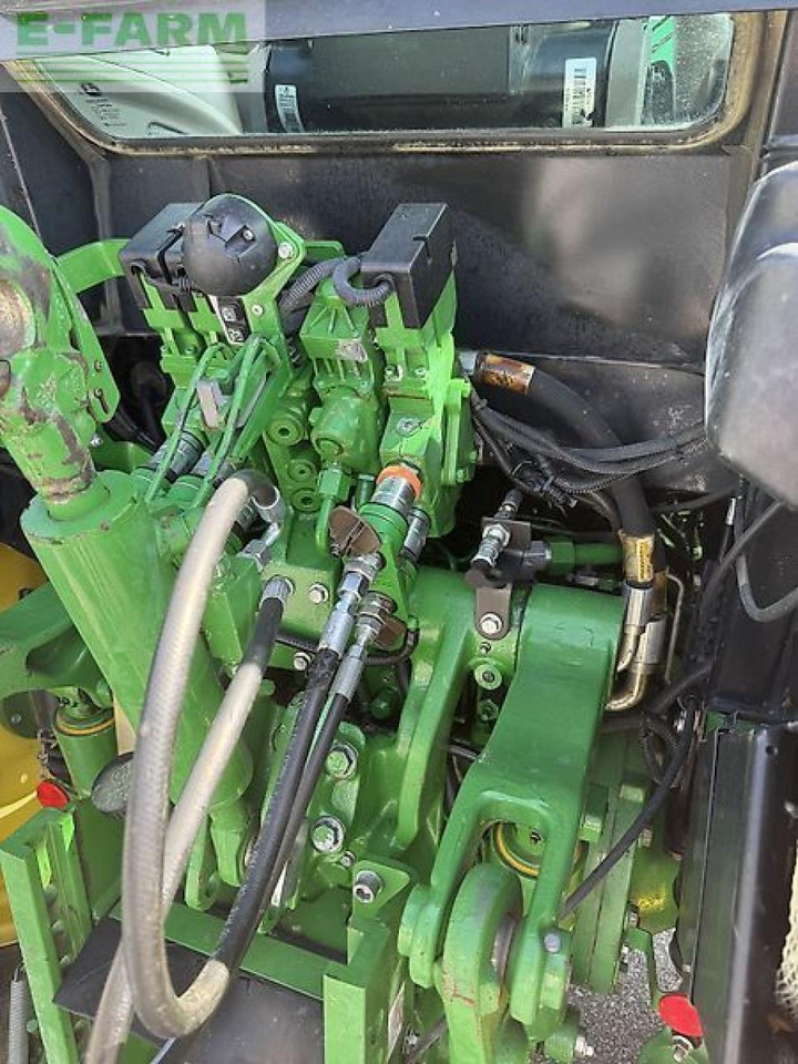 Τρακτέρ John Deere 5090 r: φωτογραφία 6 Τρακτέρ John Deere 5090 r: φωτογραφία 6