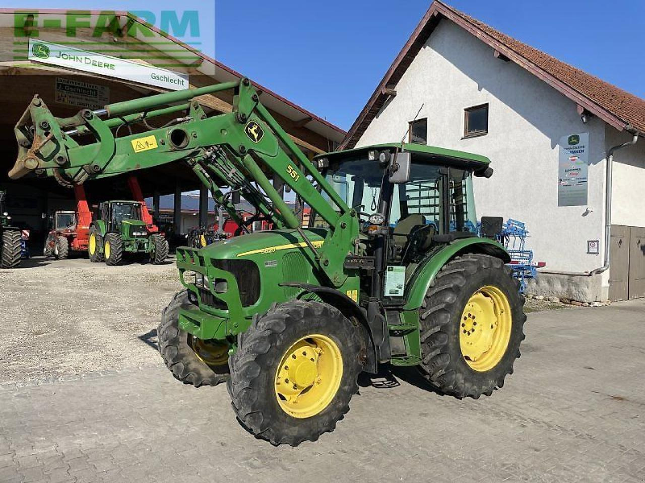 John Deere 5620 fl premium - Τρακτέρ: φωτογραφία 2 John Deere 5620 fl premium - Τρακτέρ: φωτογραφία 2