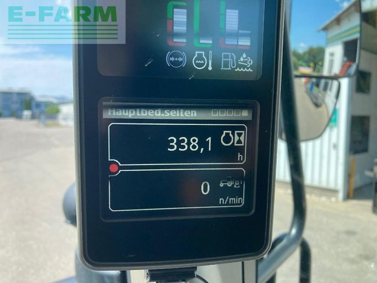 Τρακτέρ John Deere 6100m: φωτογραφία 16 Τρακτέρ John Deere 6100m: φωτογραφία 16