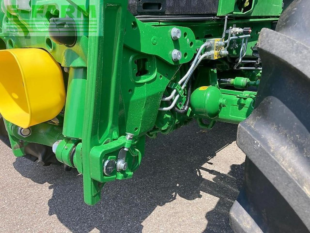 Τρακτέρ John Deere 6100m: φωτογραφία 9 Τρακτέρ John Deere 6100m: φωτογραφία 9