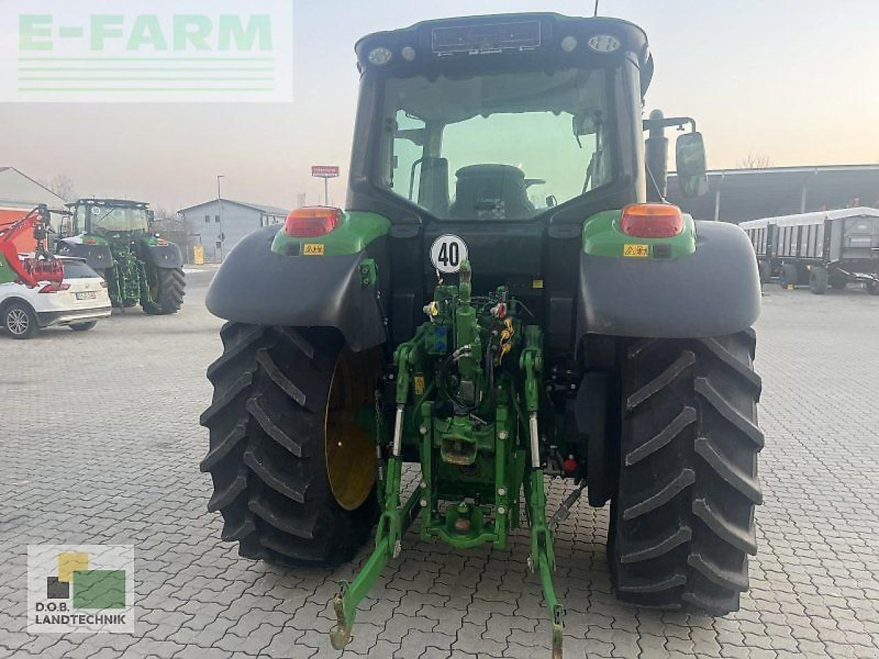 John Deere 6110m - Τρακτέρ: φωτογραφία 4 John Deere 6110m - Τρακτέρ: φωτογραφία 4