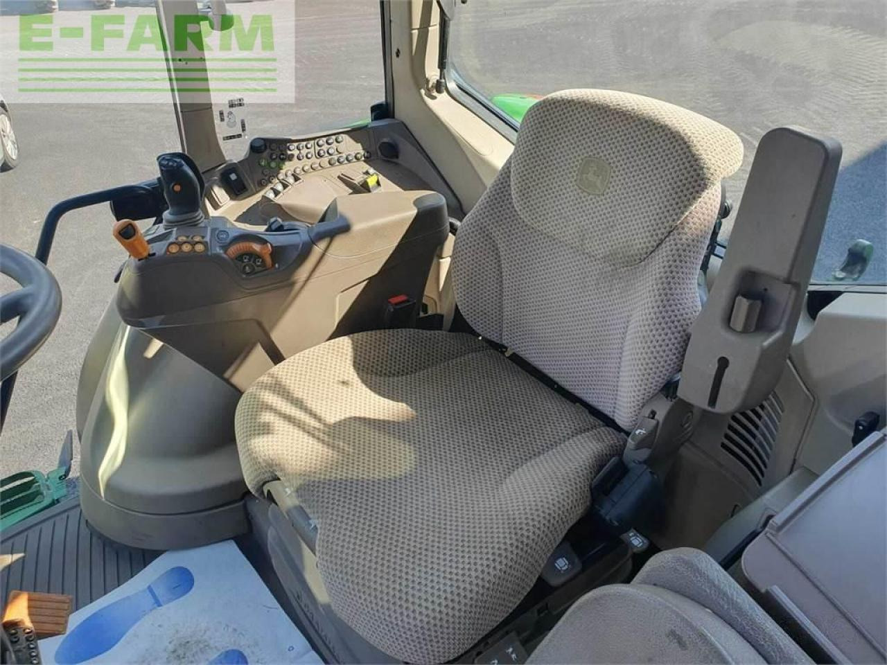 John Deere 6130 m - Τρακτέρ: φωτογραφία 3 John Deere 6130 m - Τρακτέρ: φωτογραφία 3