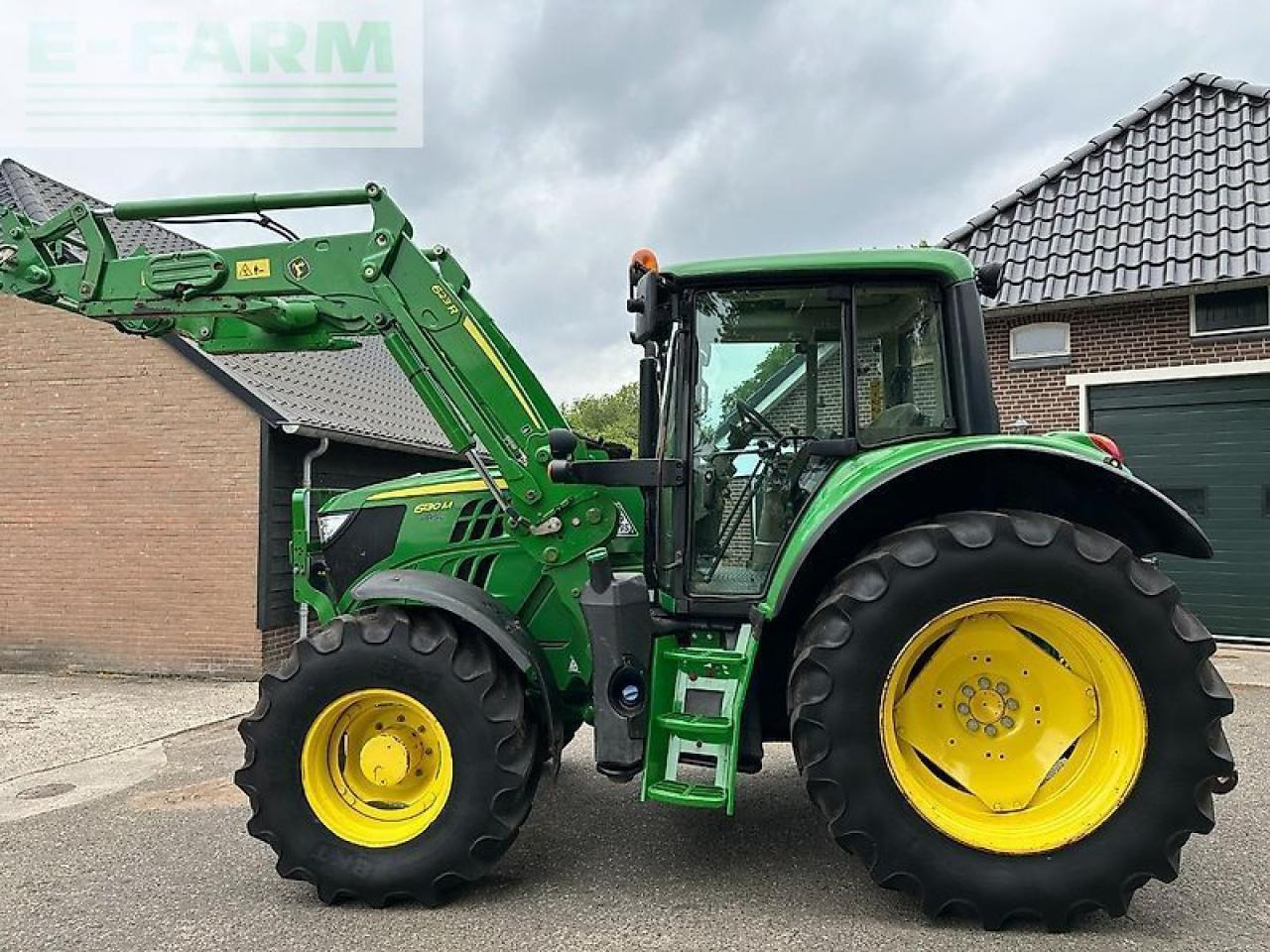 John Deere 6130m command quad+frontlader 623r - Τρακτέρ: φωτογραφία 2 John Deere 6130m command quad+frontlader 623r - Τρακτέρ: φωτογραφία 2