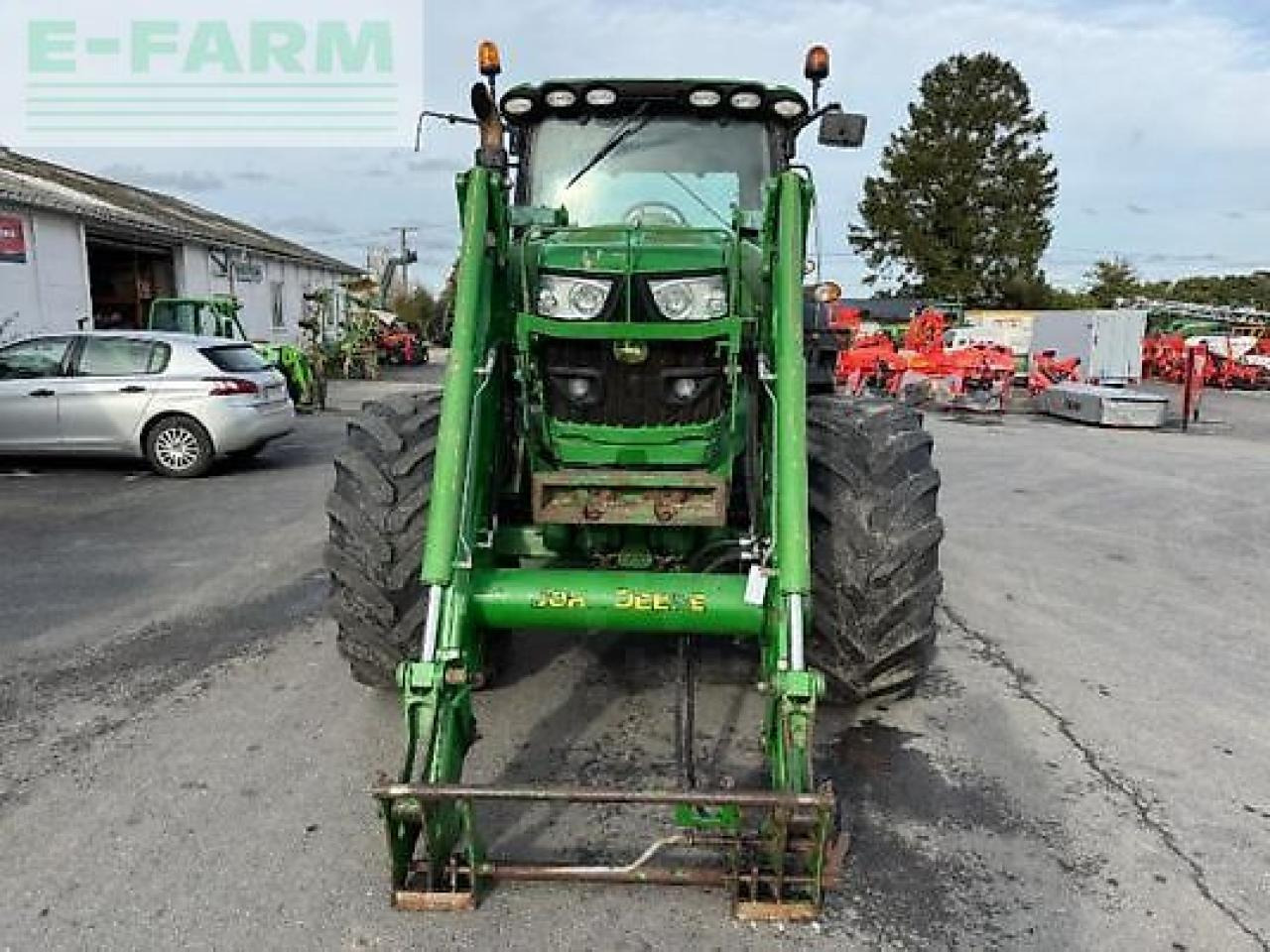 John Deere 6140r - Τρακτέρ: φωτογραφία 2 John Deere 6140r - Τρακτέρ: φωτογραφία 2