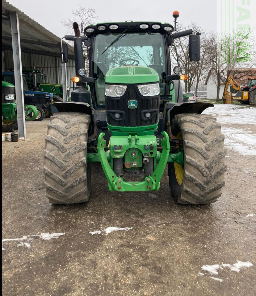 John Deere 6155R - Τρακτέρ: φωτογραφία 2 John Deere 6155R - Τρακτέρ: φωτογραφία 2