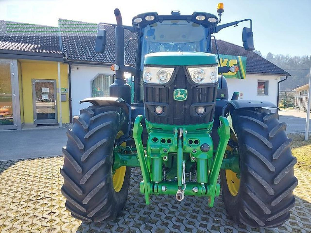 John Deere 6155m - Τρακτέρ: φωτογραφία 2 John Deere 6155m - Τρακτέρ: φωτογραφία 2