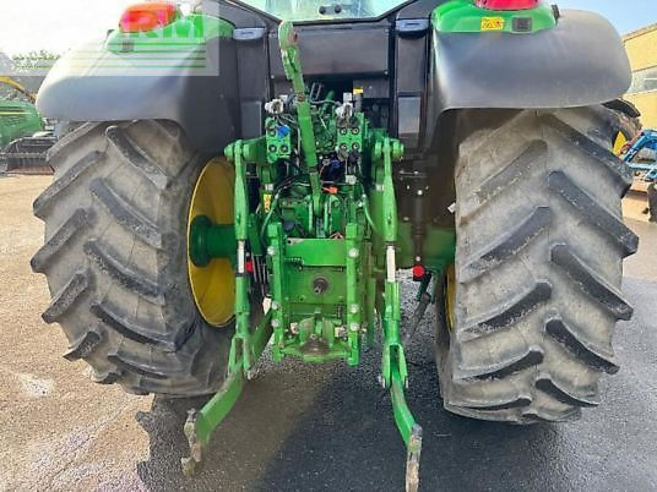 John Deere 6155m - Τρακτέρ: φωτογραφία 3 John Deere 6155m - Τρακτέρ: φωτογραφία 3
