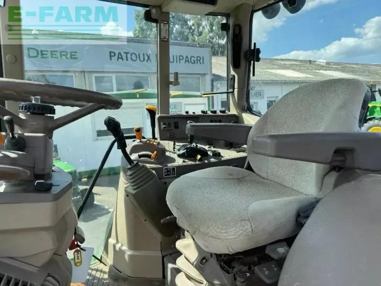 Τρακτέρ John Deere 6155m: φωτογραφία 7 Τρακτέρ John Deere 6155m: φωτογραφία 7