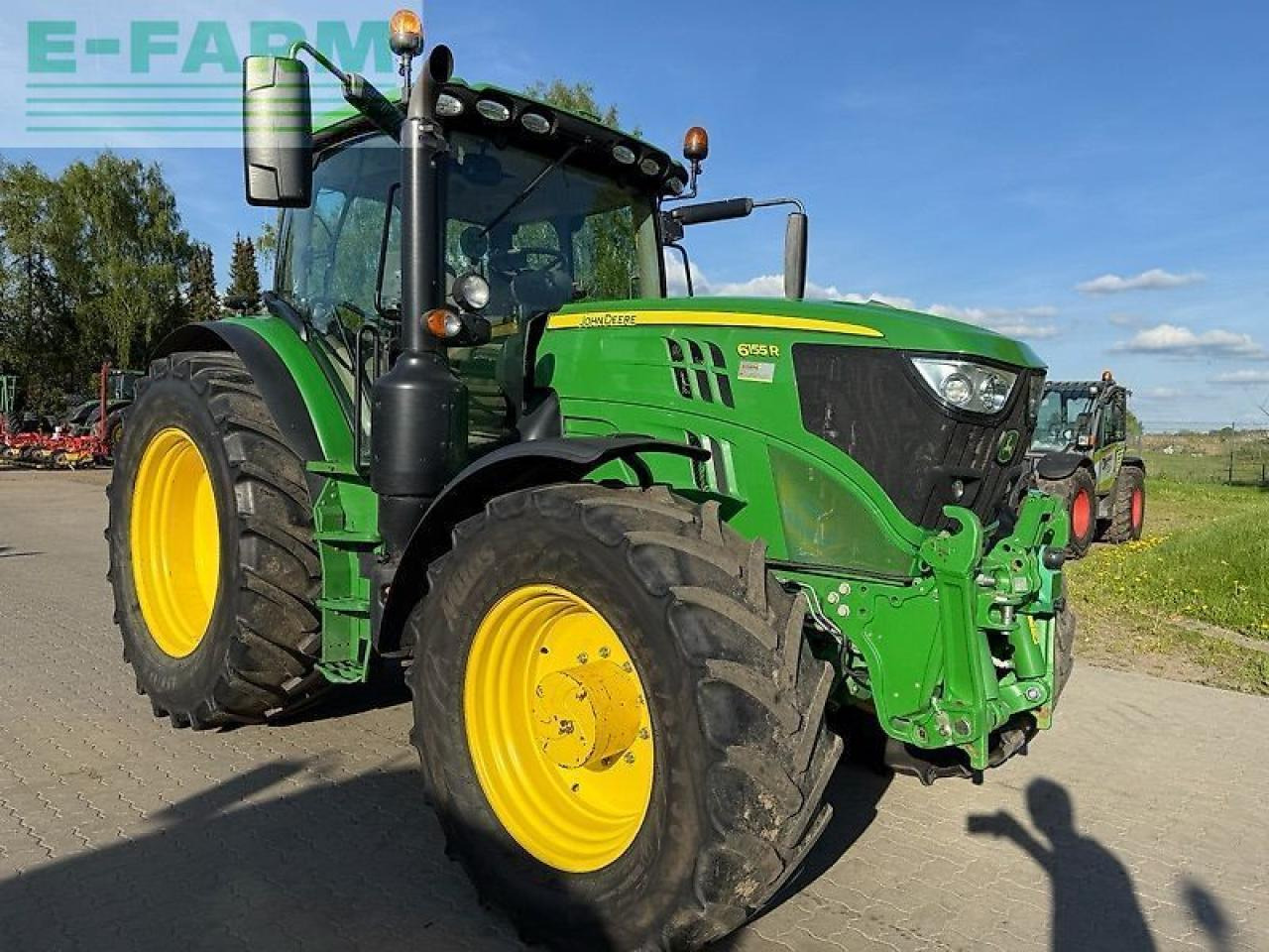 John Deere 6155r - Τρακτέρ: φωτογραφία 3 John Deere 6155r - Τρακτέρ: φωτογραφία 3