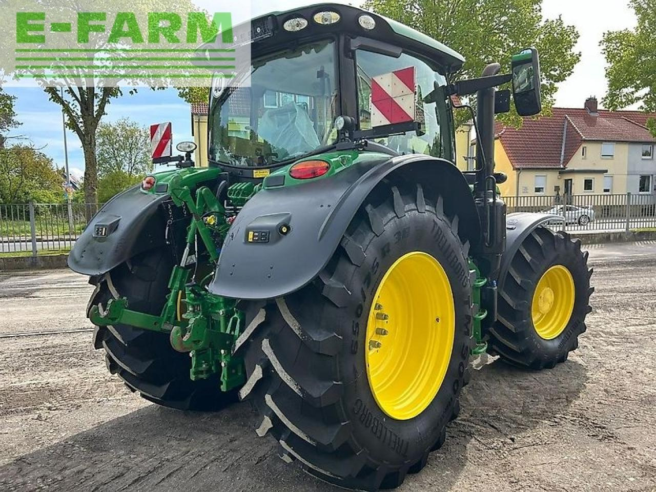 John Deere 6155r - Τρακτέρ: φωτογραφία 4 John Deere 6155r - Τρακτέρ: φωτογραφία 4