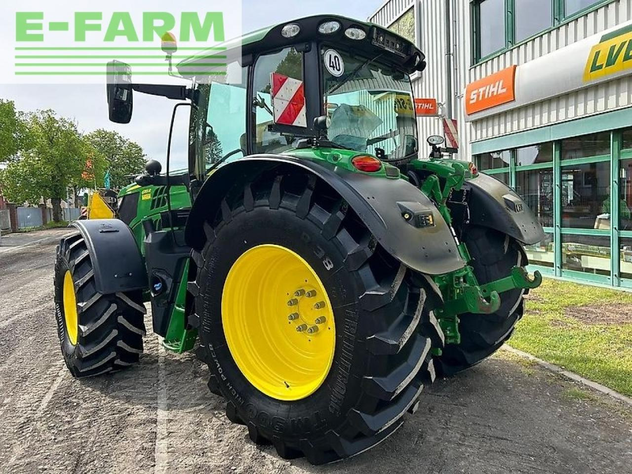 John Deere 6155r - Τρακτέρ: φωτογραφία 2 John Deere 6155r - Τρακτέρ: φωτογραφία 2