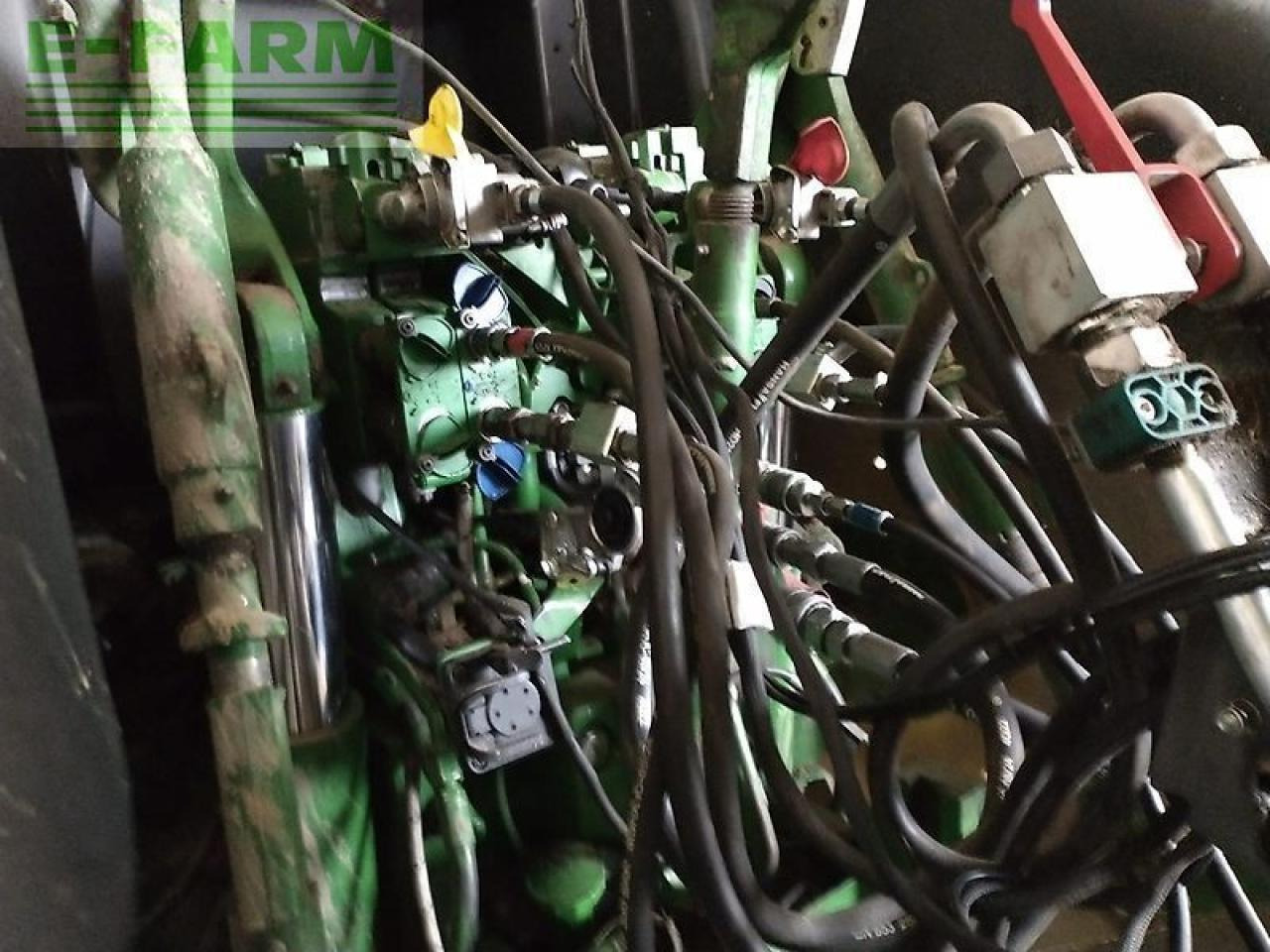 John Deere 6170r my14 ap 40 - Τρακτέρ: φωτογραφία 3 John Deere 6170r my14 ap 40 - Τρακτέρ: φωτογραφία 3