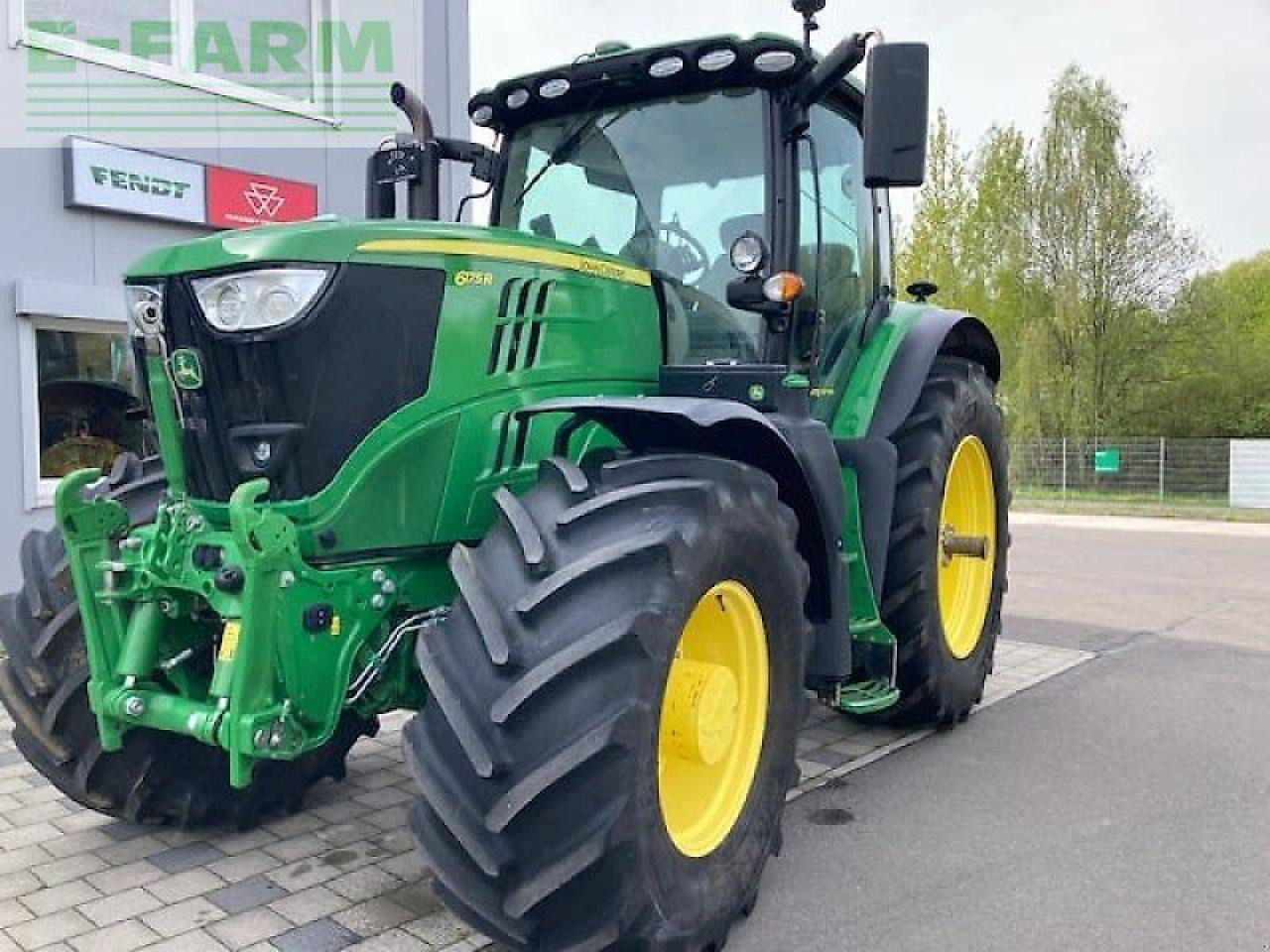 John Deere 6175r - Τρακτέρ: φωτογραφία 1 John Deere 6175r - Τρακτέρ: φωτογραφία 1