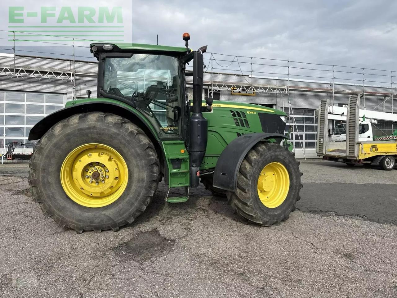 John Deere 6215r - Τρακτέρ: φωτογραφία 4 John Deere 6215r - Τρακτέρ: φωτογραφία 4