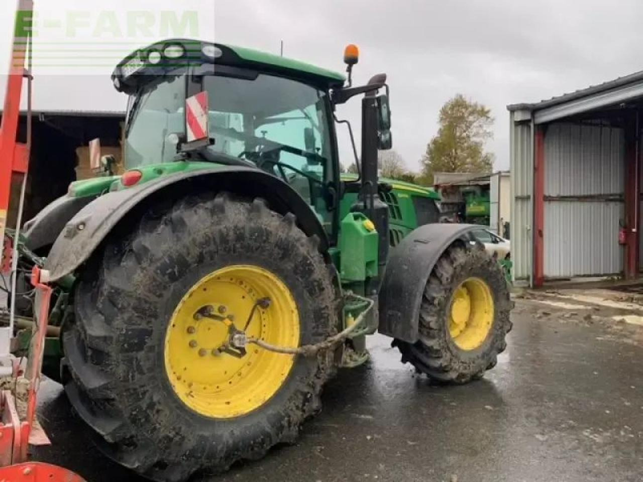 John Deere 6215r - Τρακτέρ: φωτογραφία 3 John Deere 6215r - Τρακτέρ: φωτογραφία 3