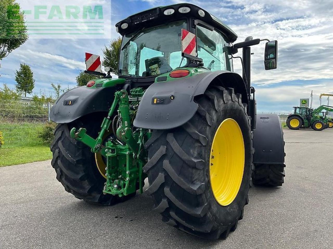John Deere 6215r - Τρακτέρ: φωτογραφία 5 John Deere 6215r - Τρακτέρ: φωτογραφία 5