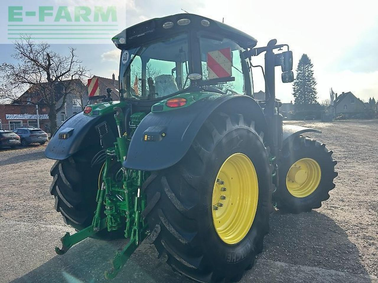 John Deere 6215r - Τρακτέρ: φωτογραφία 4 John Deere 6215r - Τρακτέρ: φωτογραφία 4