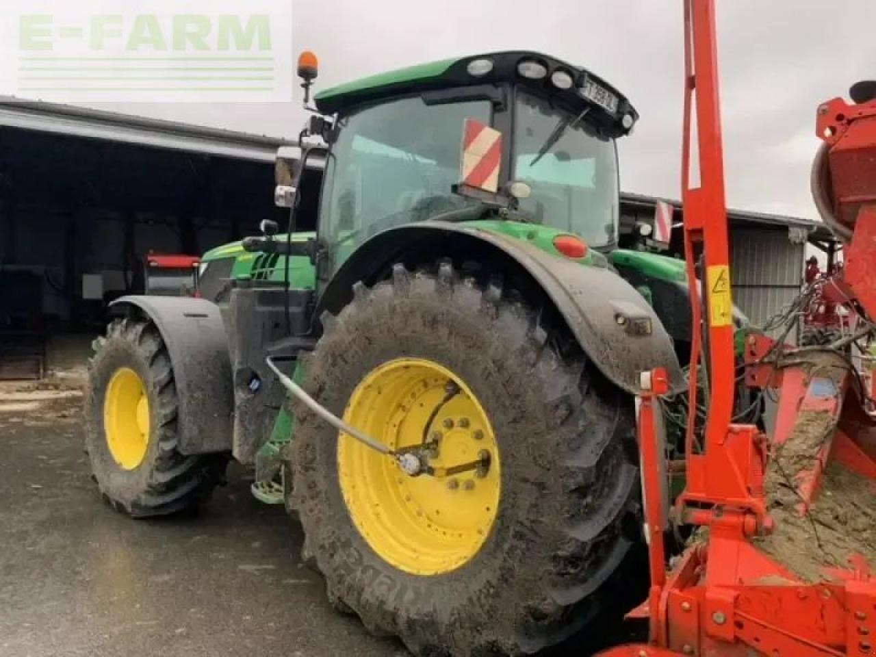 John Deere 6215r - Τρακτέρ: φωτογραφία 4 John Deere 6215r - Τρακτέρ: φωτογραφία 4