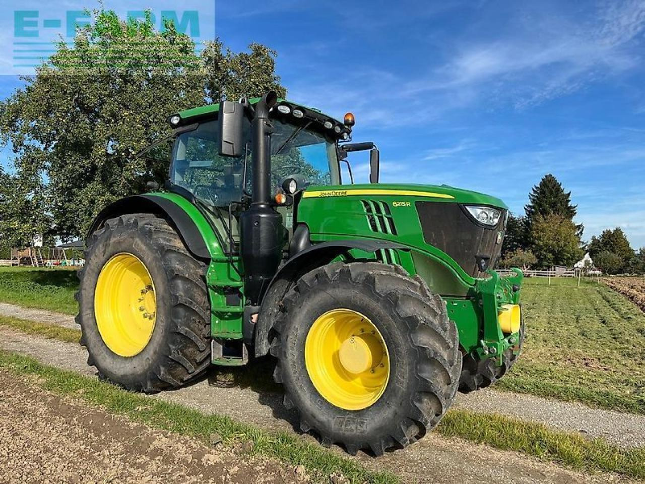 John Deere 6215r - Τρακτέρ: φωτογραφία 3 John Deere 6215r - Τρακτέρ: φωτογραφία 3