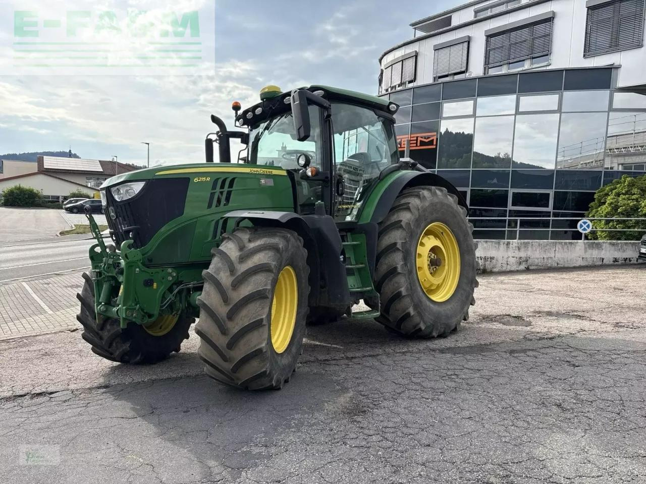 John Deere 6215r - Τρακτέρ: φωτογραφία 3 John Deere 6215r - Τρακτέρ: φωτογραφία 3