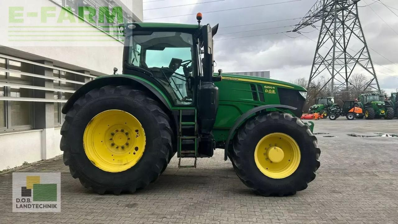 John Deere 6250r 6250 r - Τρακτέρ: φωτογραφία 5 John Deere 6250r 6250 r - Τρακτέρ: φωτογραφία 5
