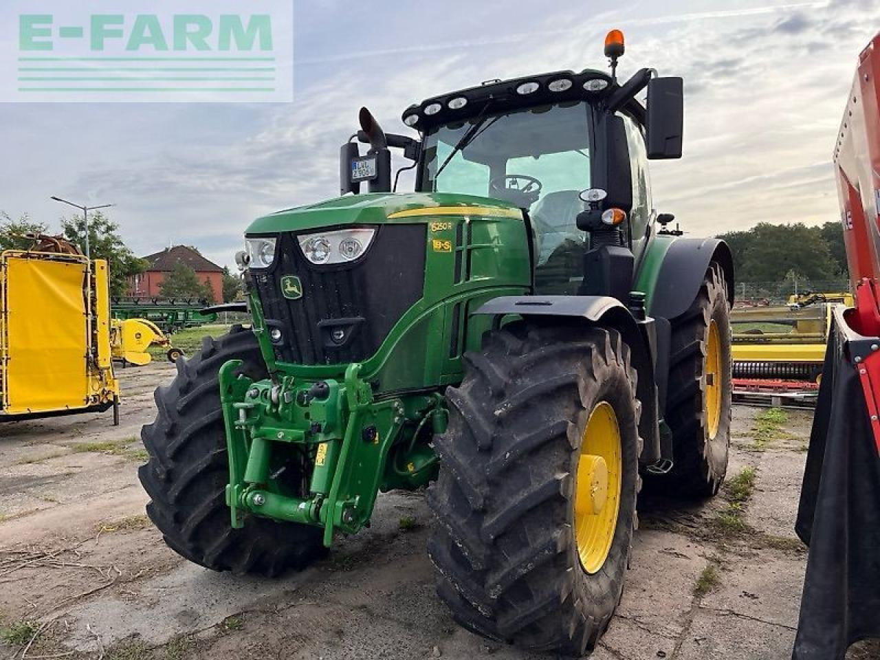 John Deere 6250r - Τρακτέρ: φωτογραφία 1 John Deere 6250r - Τρακτέρ: φωτογραφία 1