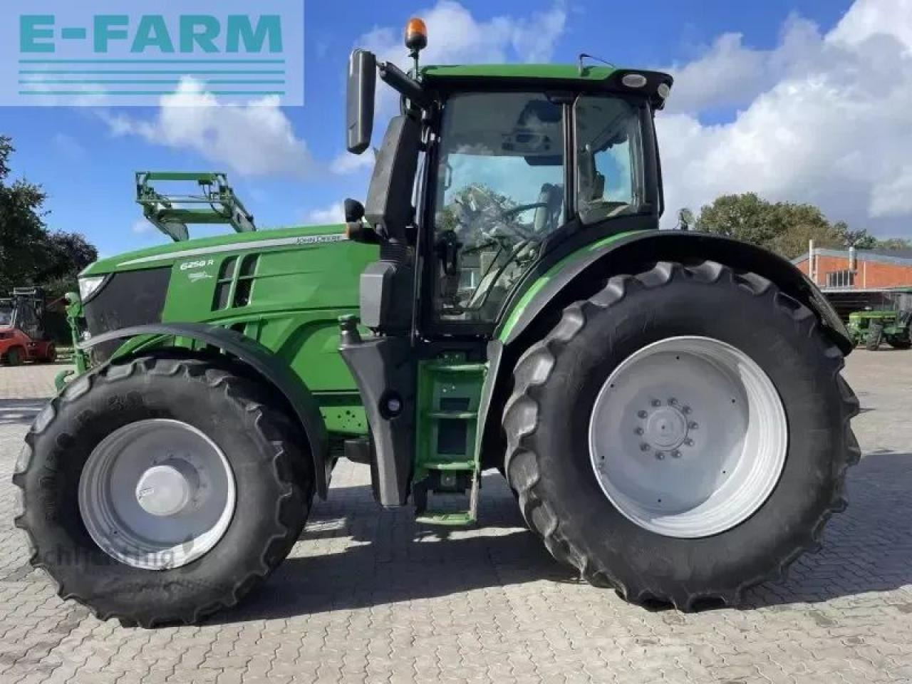 John Deere 6250r - Τρακτέρ: φωτογραφία 2 John Deere 6250r - Τρακτέρ: φωτογραφία 2