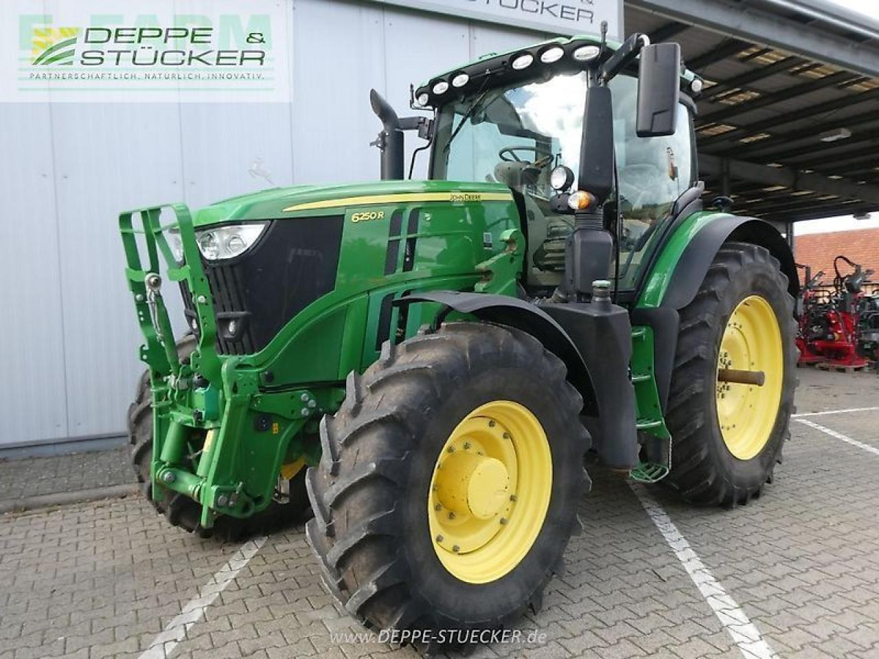 John Deere 6250r - Τρακτέρ: φωτογραφία 1 John Deere 6250r - Τρακτέρ: φωτογραφία 1