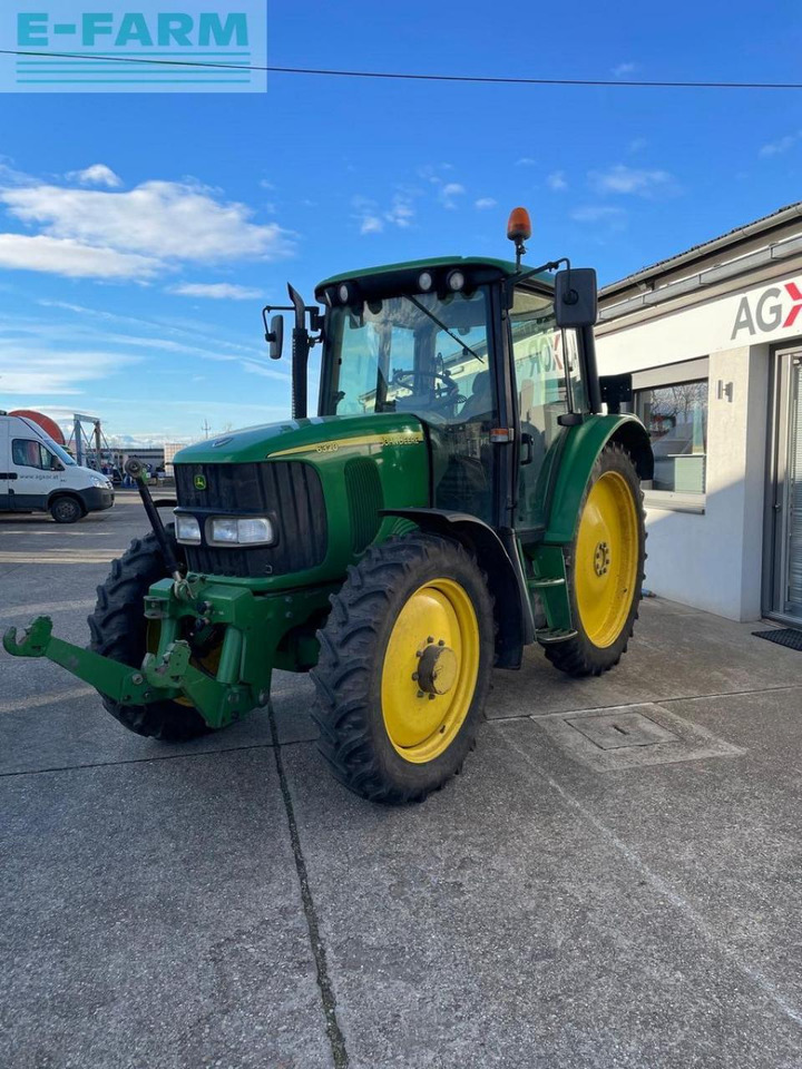 John Deere 6320 premium - Τρακτέρ: φωτογραφία 2 John Deere 6320 premium - Τρακτέρ: φωτογραφία 2