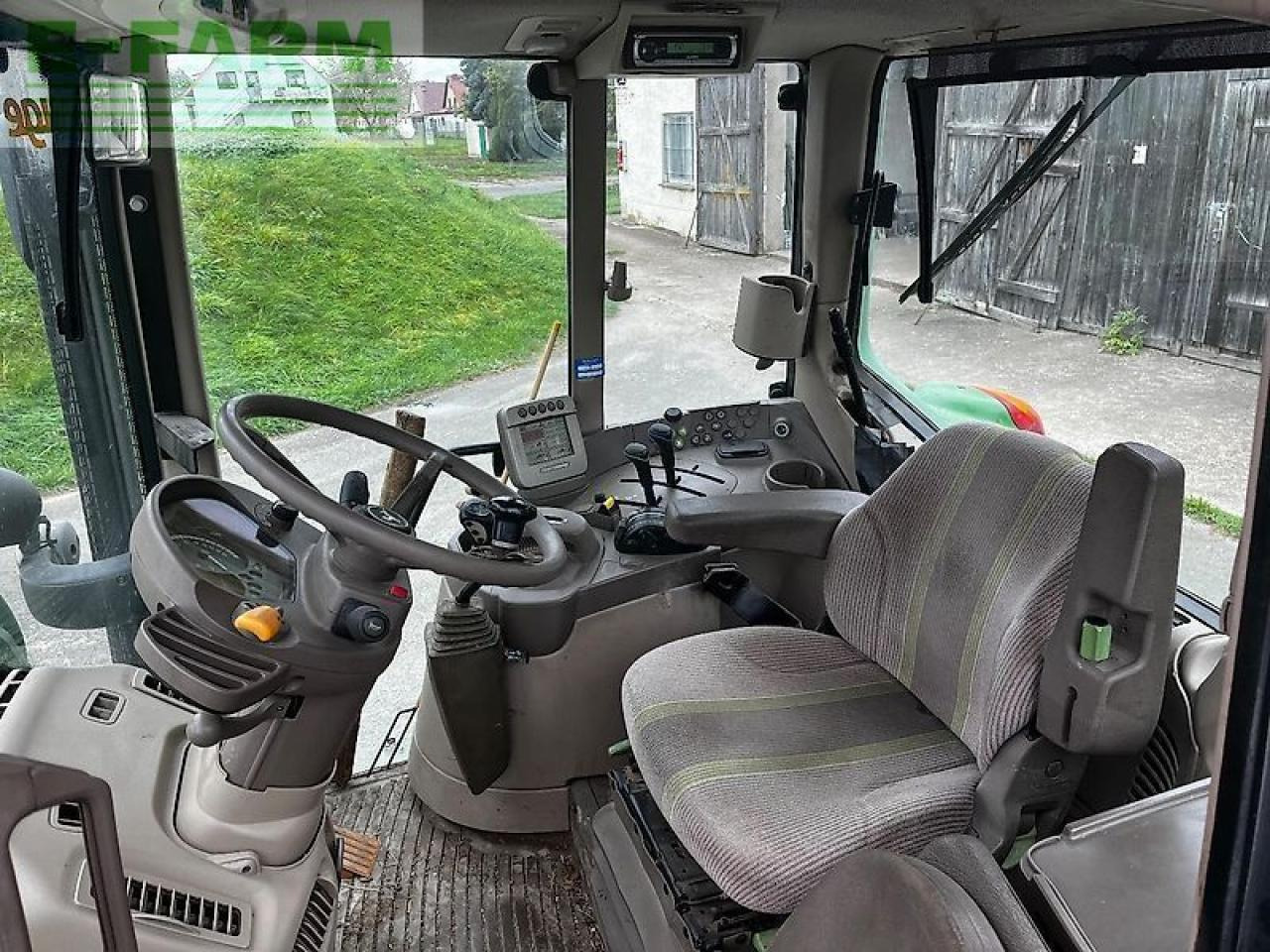 John Deere 6430 premium - Τρακτέρ: φωτογραφία 4 John Deere 6430 premium - Τρακτέρ: φωτογραφία 4