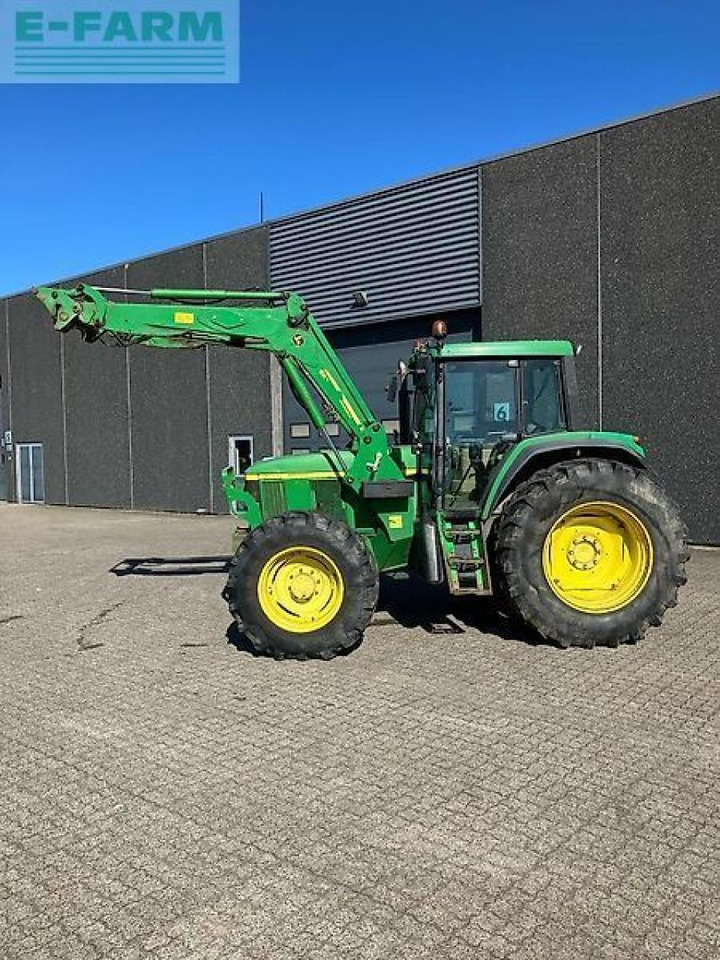 John Deere 6810 - Τρακτέρ: φωτογραφία 2 John Deere 6810 - Τρακτέρ: φωτογραφία 2