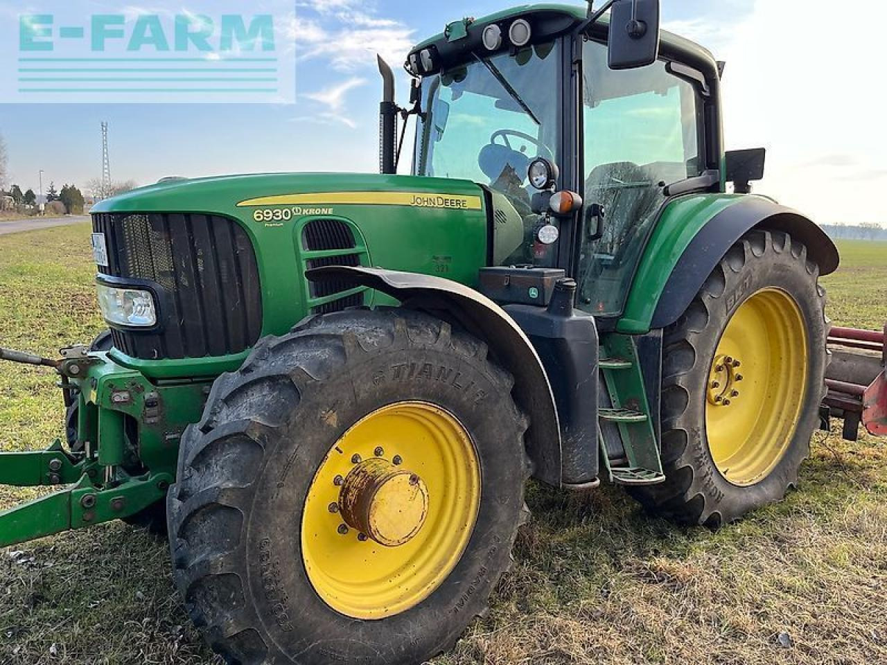 John Deere 6930 premium - Τρακτέρ: φωτογραφία 1 John Deere 6930 premium - Τρακτέρ: φωτογραφία 1