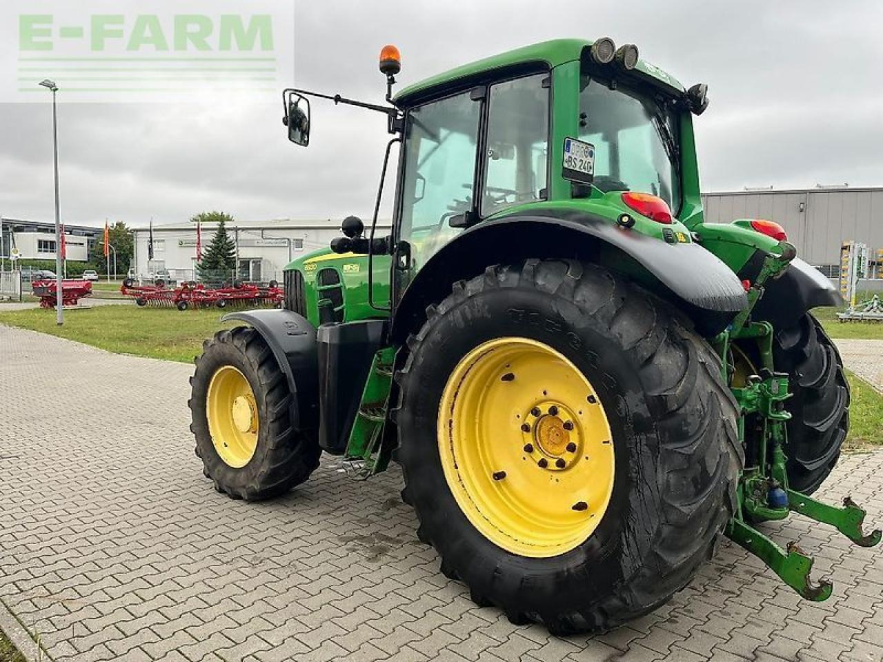 John Deere 6930 premium - Τρακτέρ: φωτογραφία 2 John Deere 6930 premium - Τρακτέρ: φωτογραφία 2