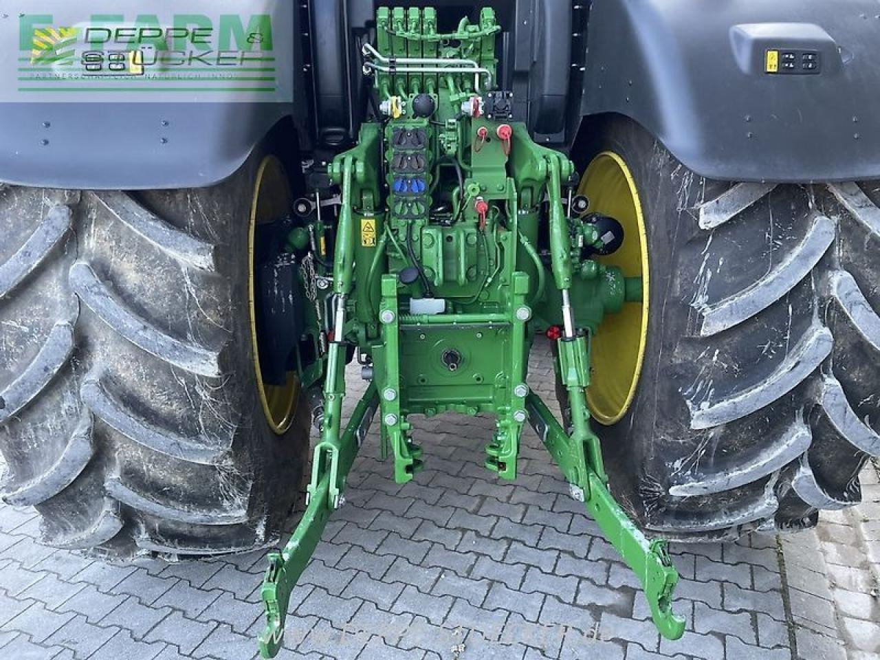 Τρακτέρ John Deere 6r 175: φωτογραφία 11