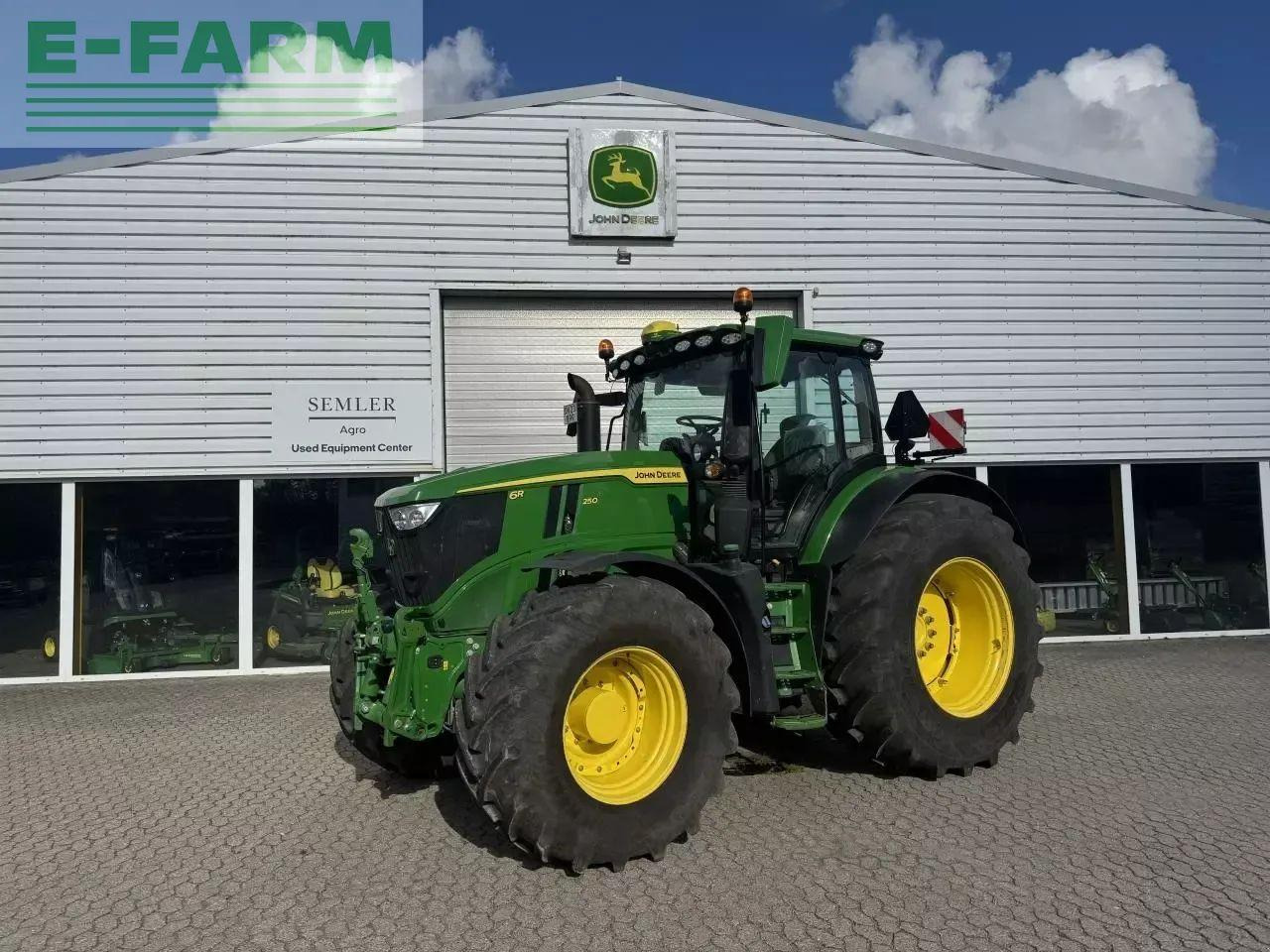 John Deere 6r 250 - Τρακτέρ: φωτογραφία 1 John Deere 6r 250 - Τρακτέρ: φωτογραφία 1