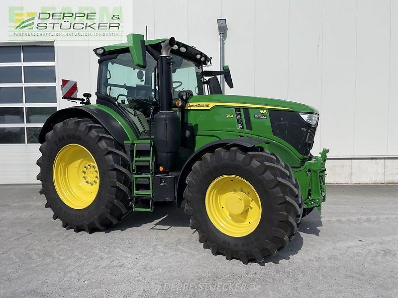John Deere 6r 250 - Τρακτέρ: φωτογραφία 4 John Deere 6r 250 - Τρακτέρ: φωτογραφία 4