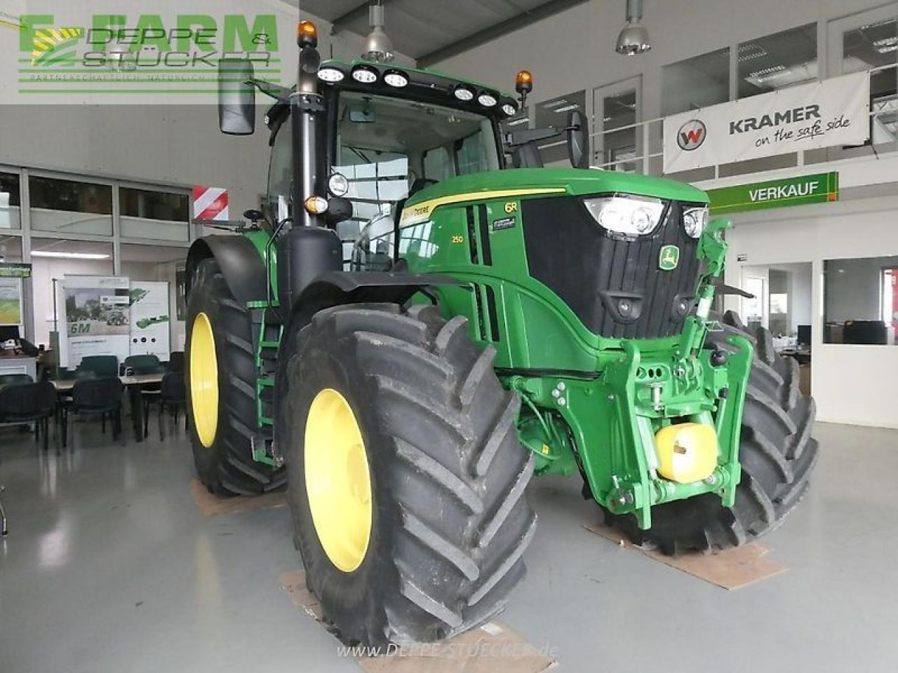 John Deere 6r 250 - Τρακτέρ: φωτογραφία 4 John Deere 6r 250 - Τρακτέρ: φωτογραφία 4