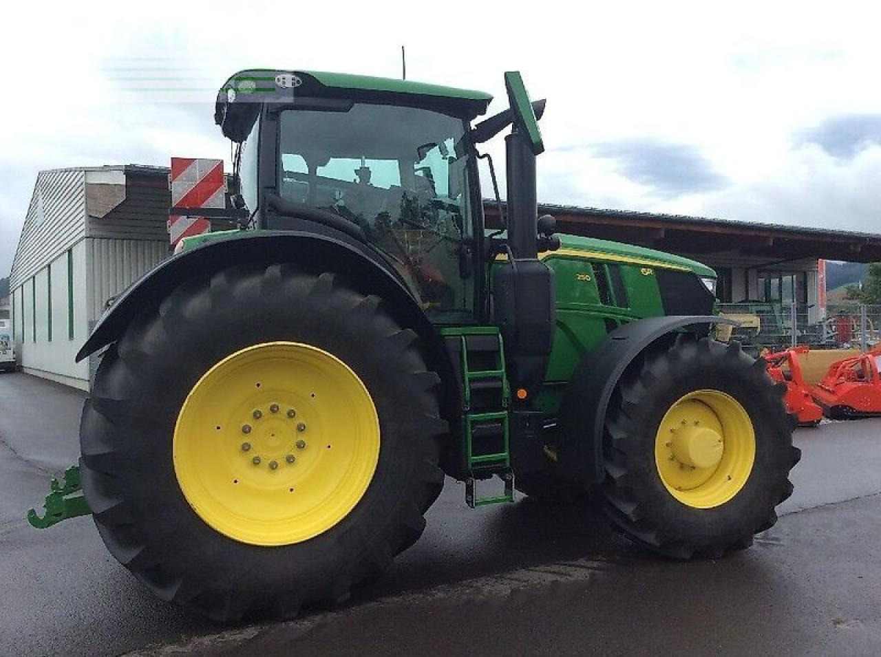 John Deere 6r 250 - Τρακτέρ: φωτογραφία 4 John Deere 6r 250 - Τρακτέρ: φωτογραφία 4