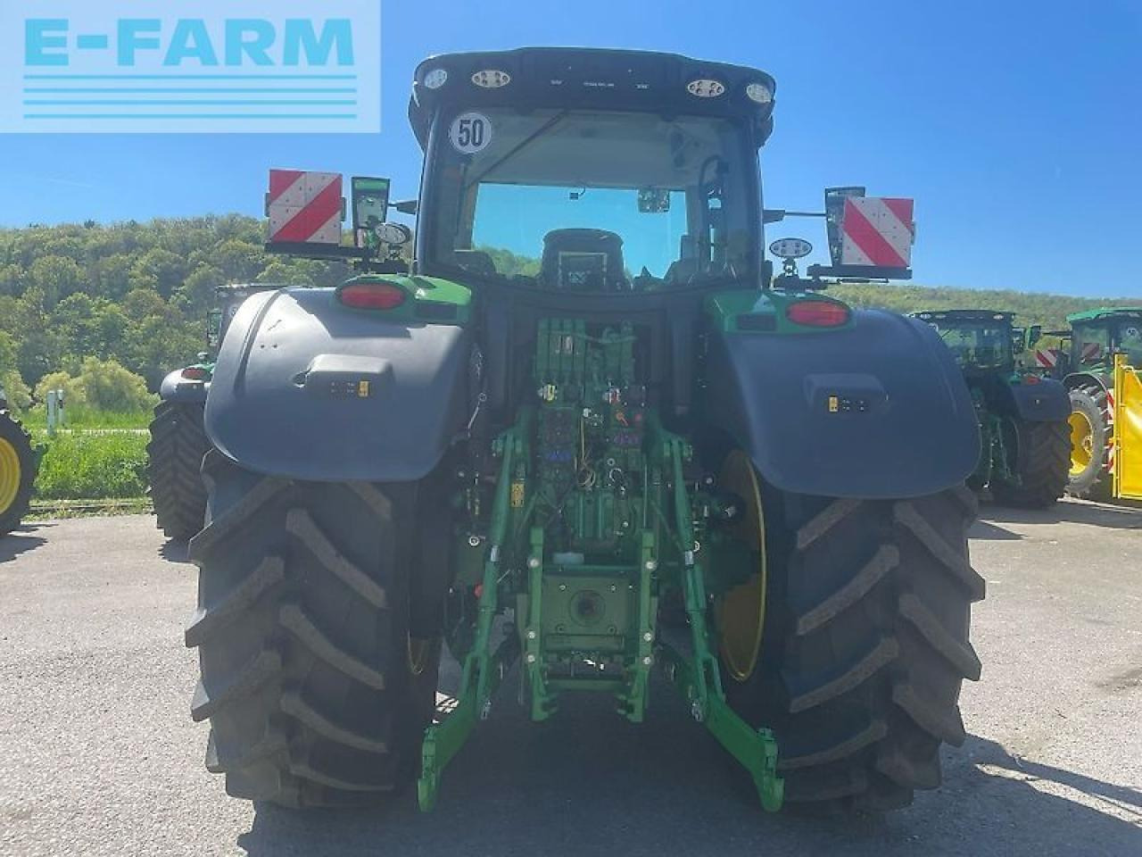 John Deere 6r215 / 6r 215 - Τρακτέρ: φωτογραφία 4 John Deere 6r215 / 6r 215 - Τρακτέρ: φωτογραφία 4