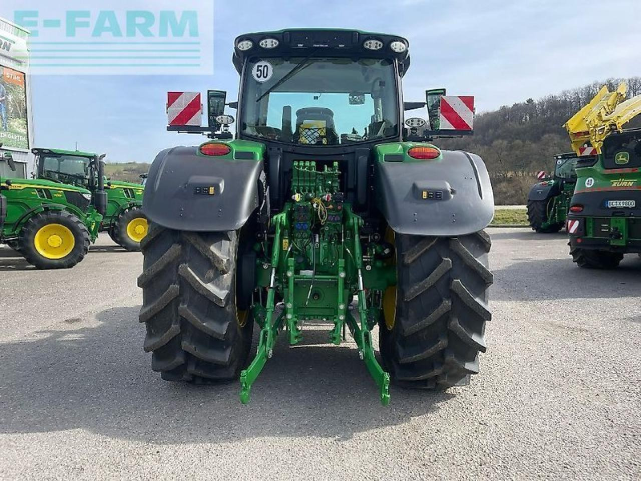 John Deere 6r215 / 6r 215 - Τρακτέρ: φωτογραφία 4 John Deere 6r215 / 6r 215 - Τρακτέρ: φωτογραφία 4
